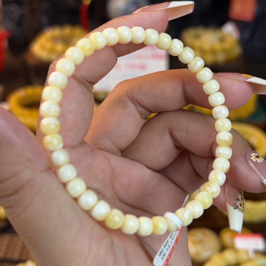 琥珀裸石未镶嵌mjjjjjhhhbnnnnnm