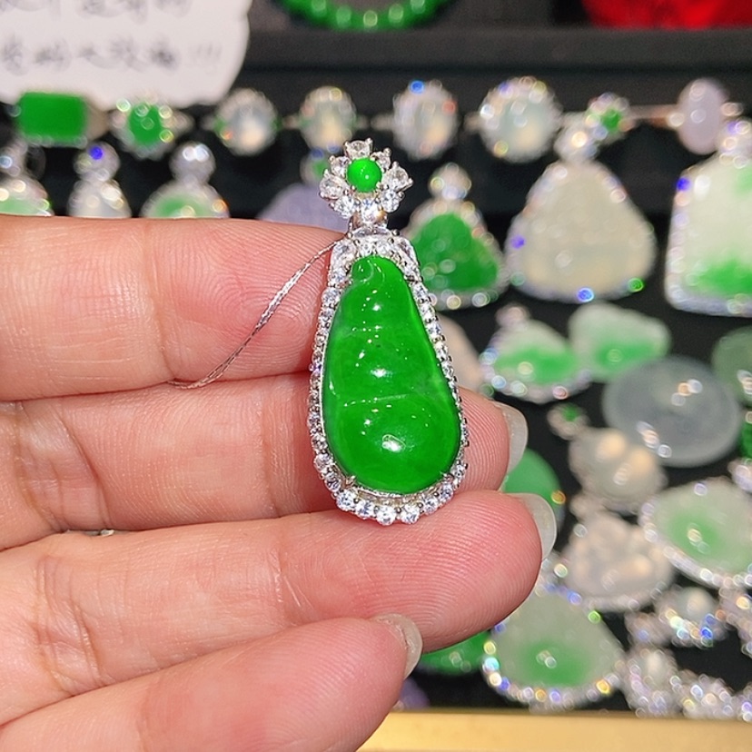 【闪购商品】颈饰未镶嵌翡翠天然翡翠