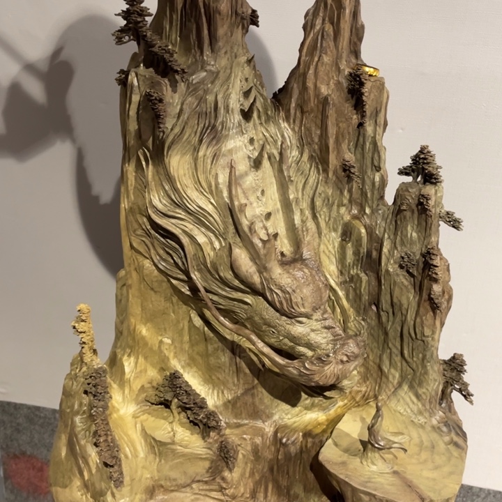 金丝楠杨**露大龙倒流香摆件