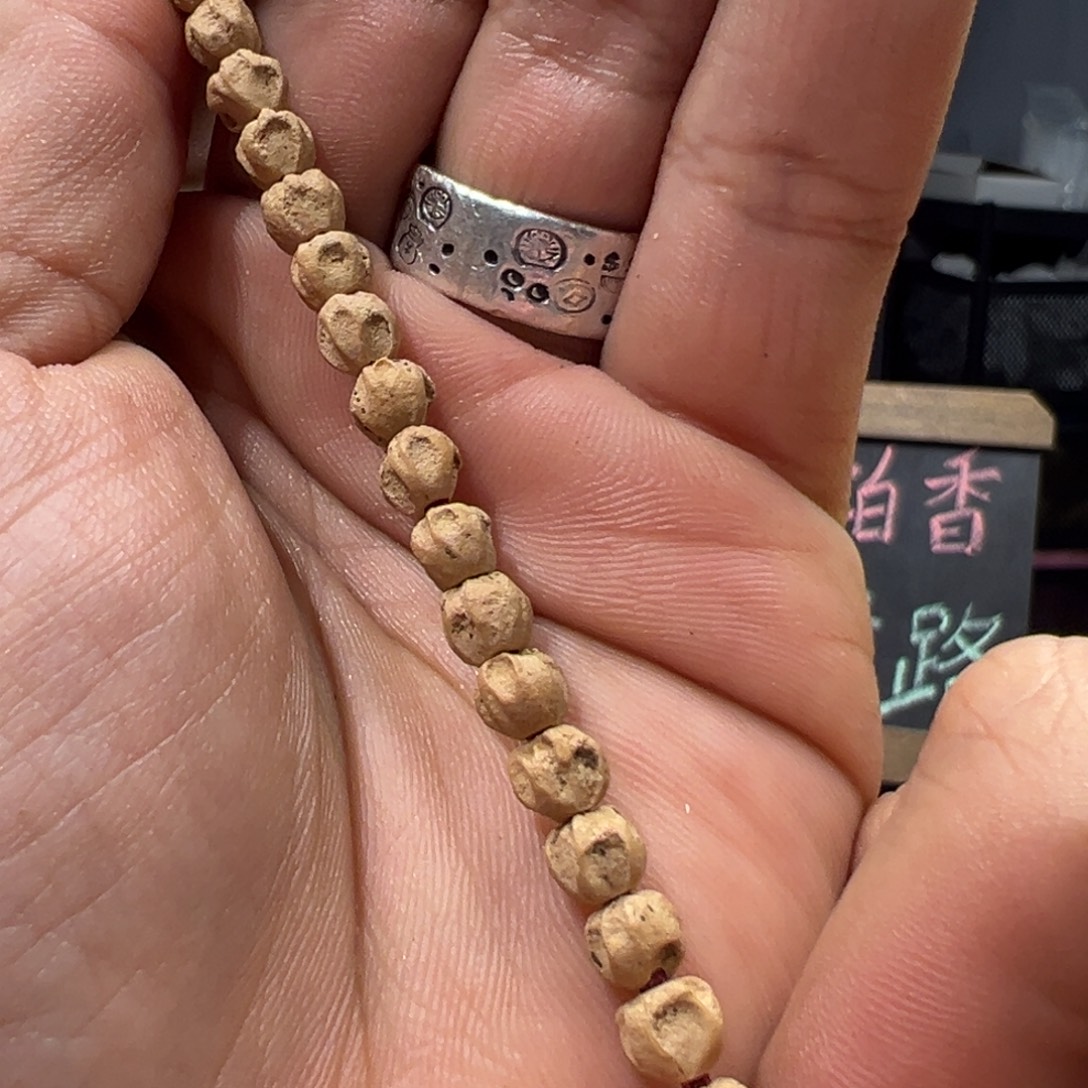 吊坠柏香籽/百香籽莲花鬼