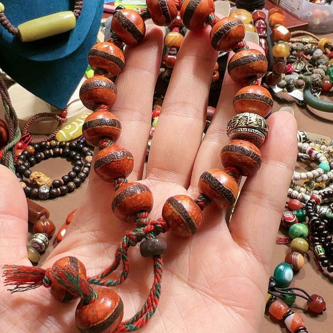 玛瑙/玉髓手串未镶嵌