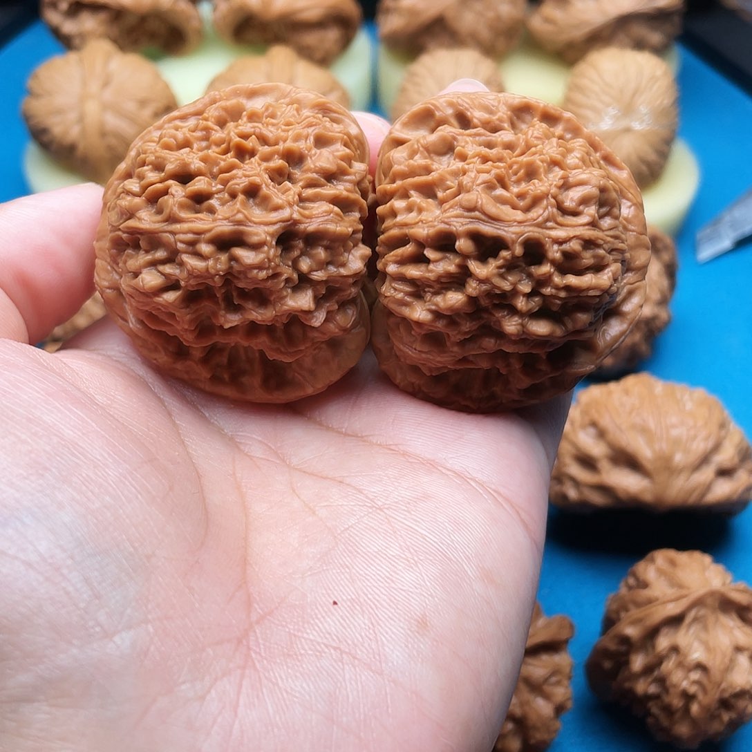 吊坠文玩核桃南疆石47精品