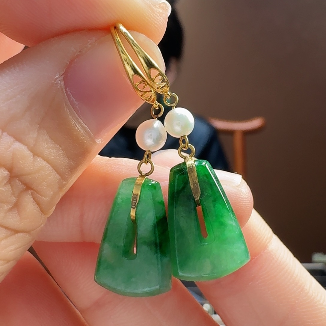 翡翠耳饰18K金镶嵌耳饰18