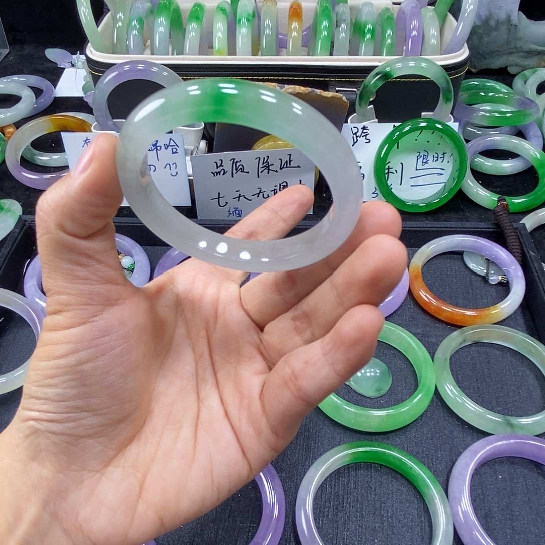 卓***玲珐琅非金属M一物一拍