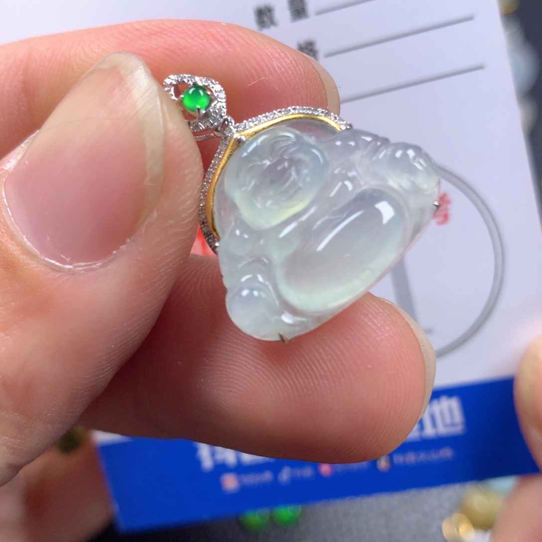 【闪购商品】翡翠颈饰18K金镶嵌翡翠