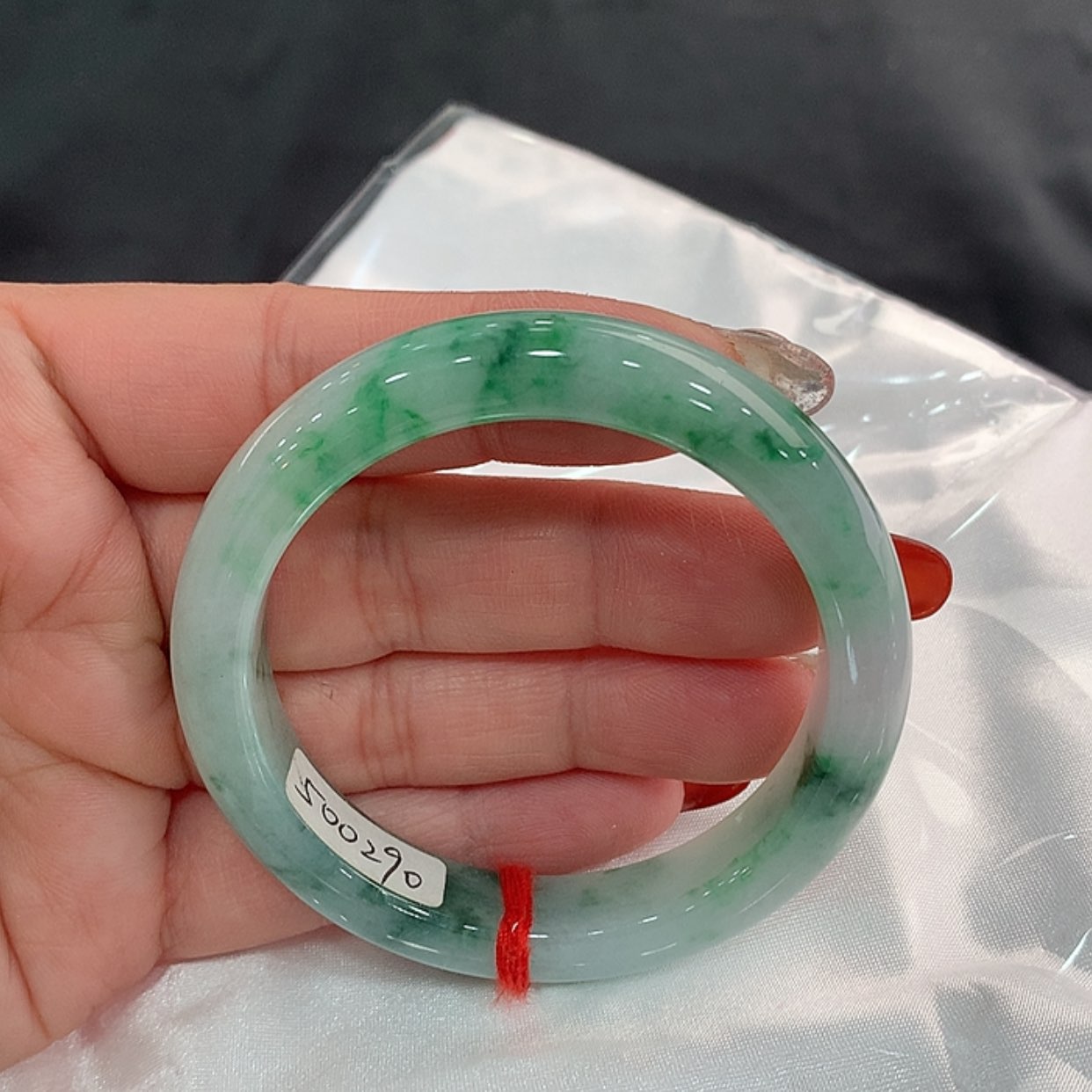 【闪购商品】翡翠手镯未镶嵌51，50/51