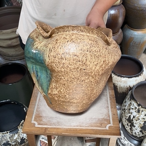 紫砂花盆口24高度26手拉绿色