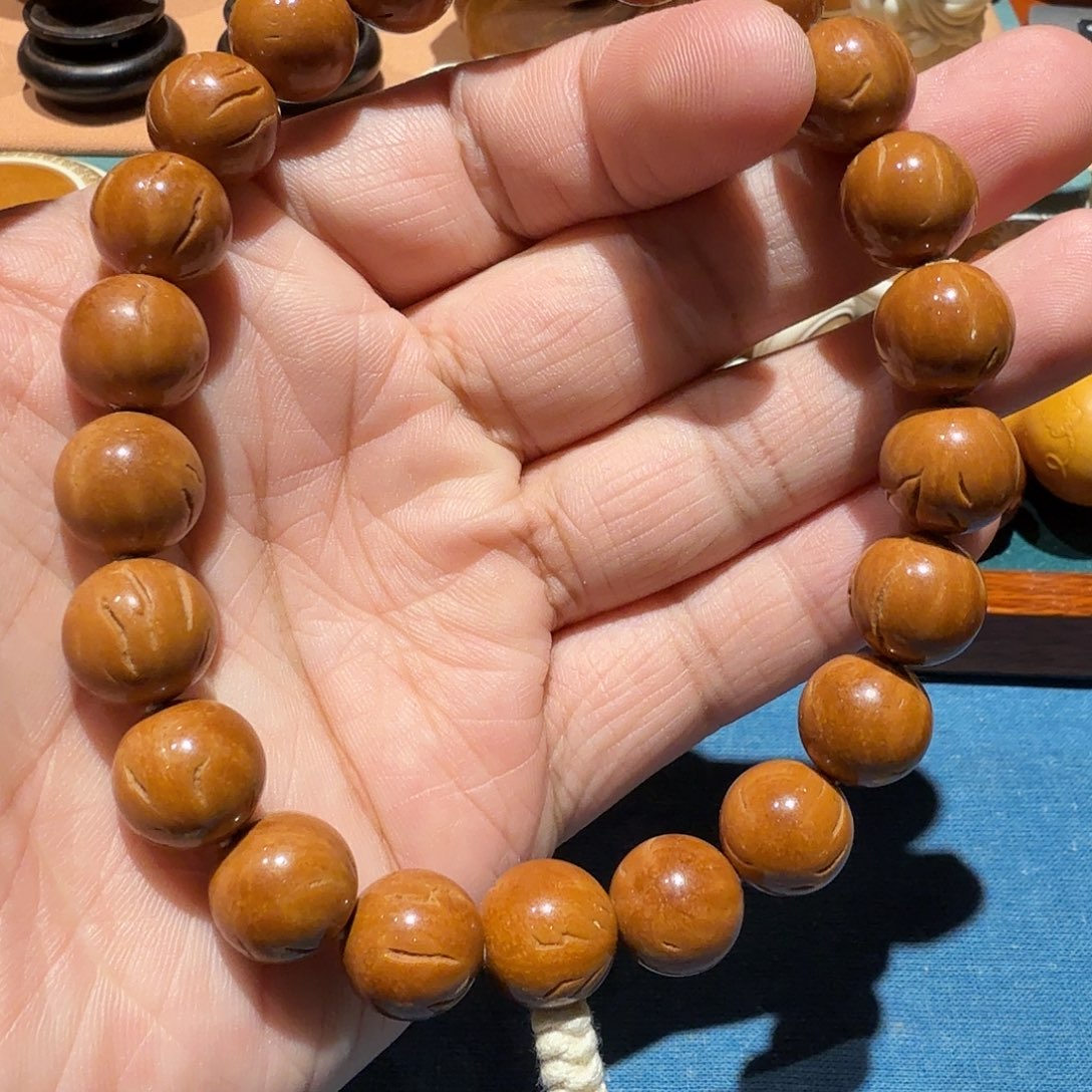 手串/手链橄榄核龙纹桃核光珠