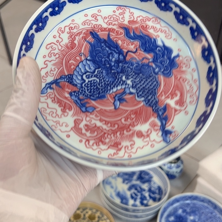 瓷片白青花釉里红麒麟踏浪大壶承全品