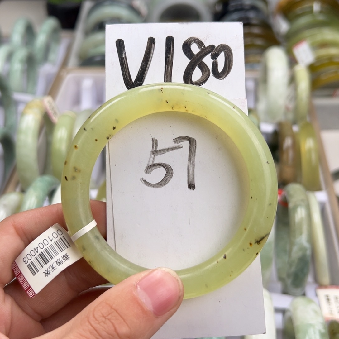 岫玉手镯未镶嵌天然岫玉微瑕