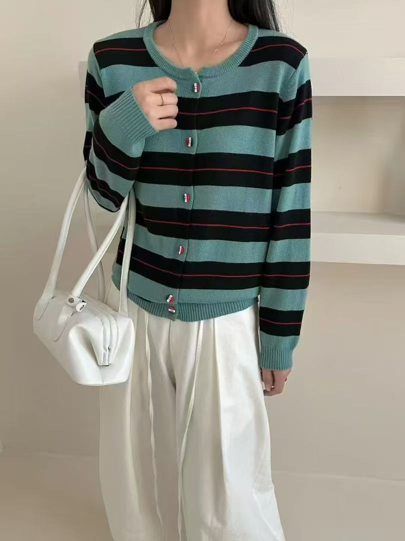 浣熊百事条纹开衫