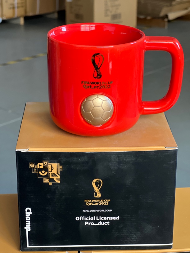2022年卡塔尔世界杯金球会徽三代马克杯-红色-400ml/1个