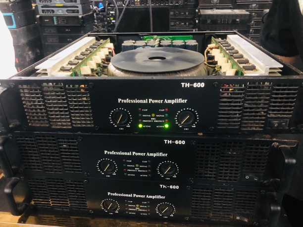 不包邮  TH-600功放一台 