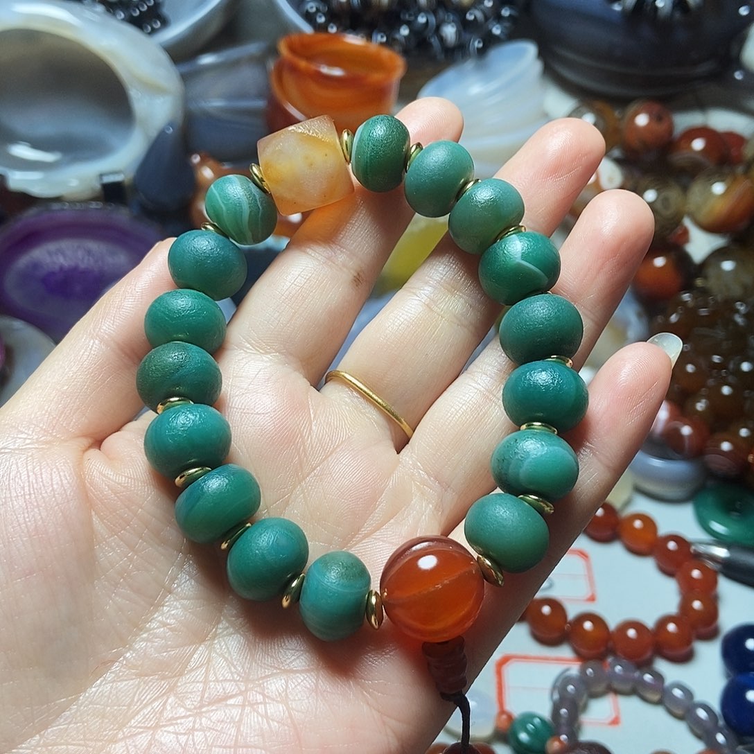 懿***赟玛瑙/玉髓未镶嵌一