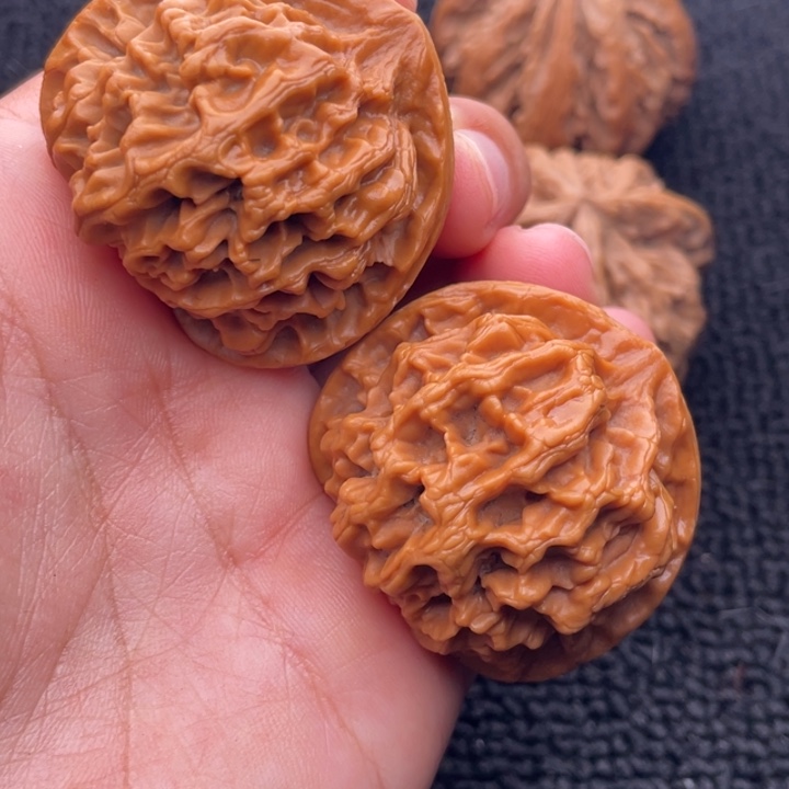 吊坠文玩核桃文玩核桃8