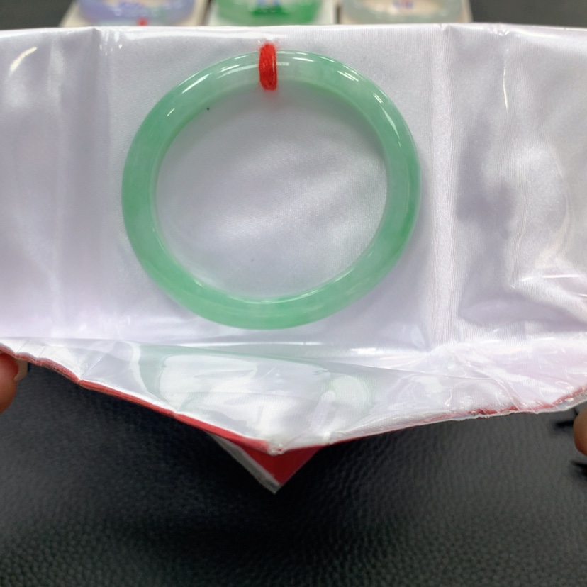 【闪购商品】翡翠手镯未镶嵌h****r翡翠