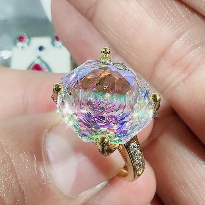 红宝石颈饰未镶嵌