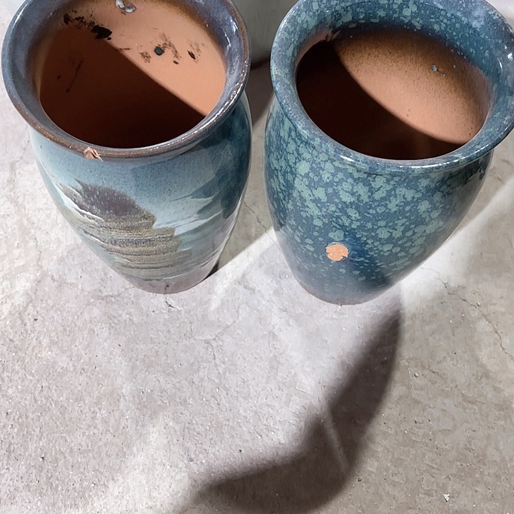 红陶口径14高度26两只瑕疵