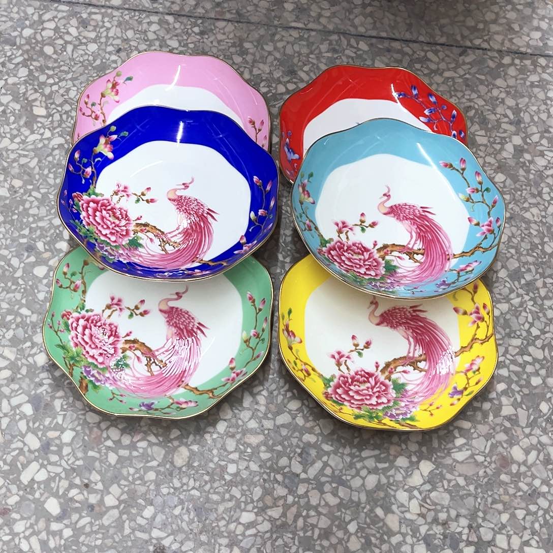 瓷8英寸6花口深。。。。。。。