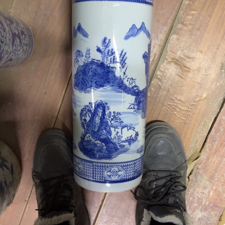 林***画陶瓷制品瑕疵处理大的