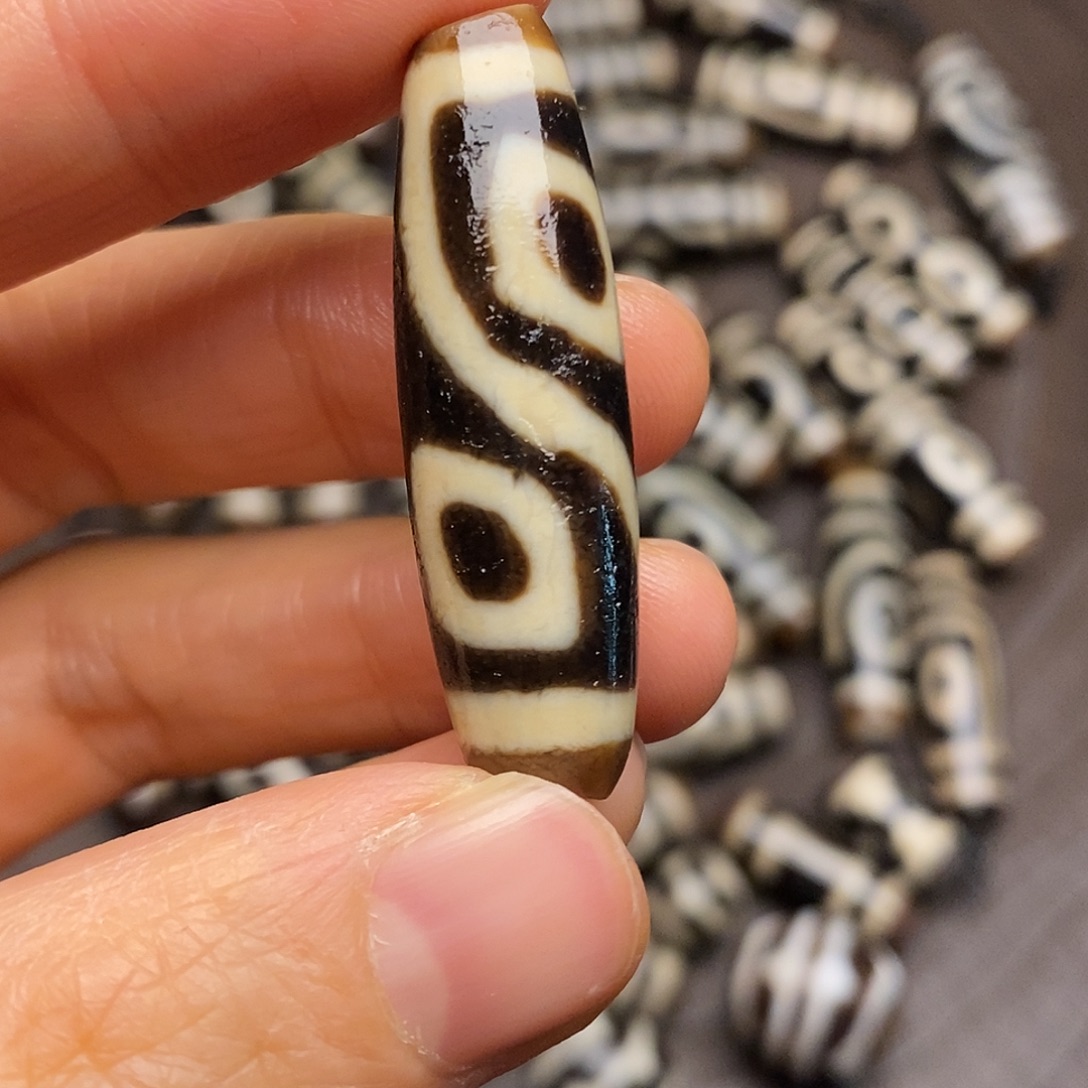 玛瑙/玉髓合金颈饰