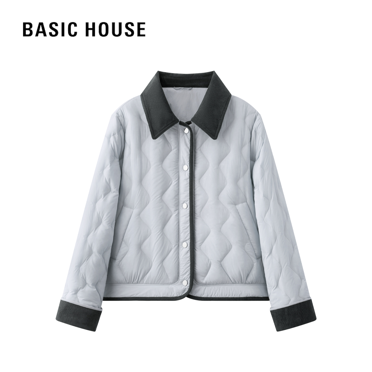 Basic House/百家好秋冬时尚休闲拼接撞色短款翻领轻薄羽绒服90绒