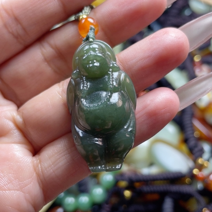 和田玉颈饰未镶嵌