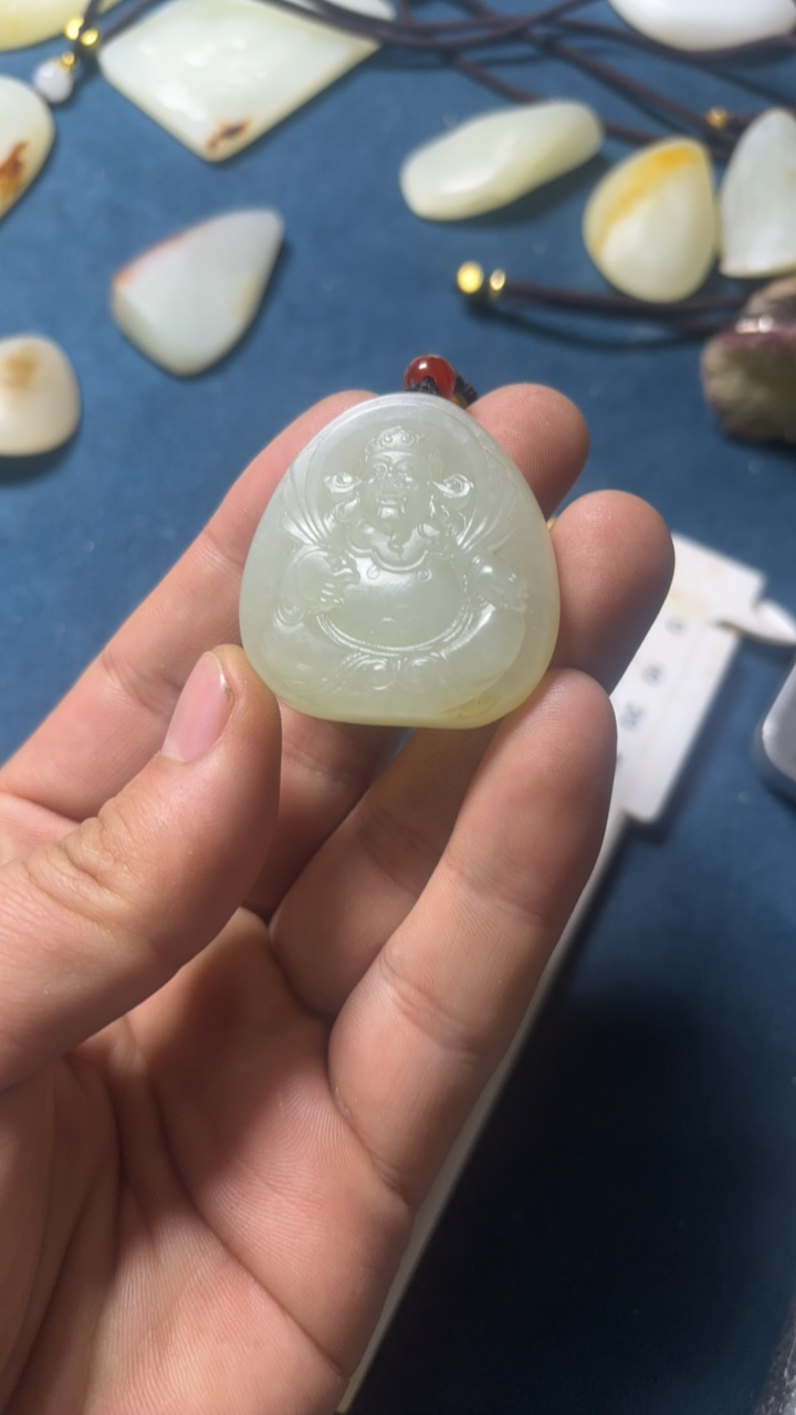 新疆和田玉挂件！