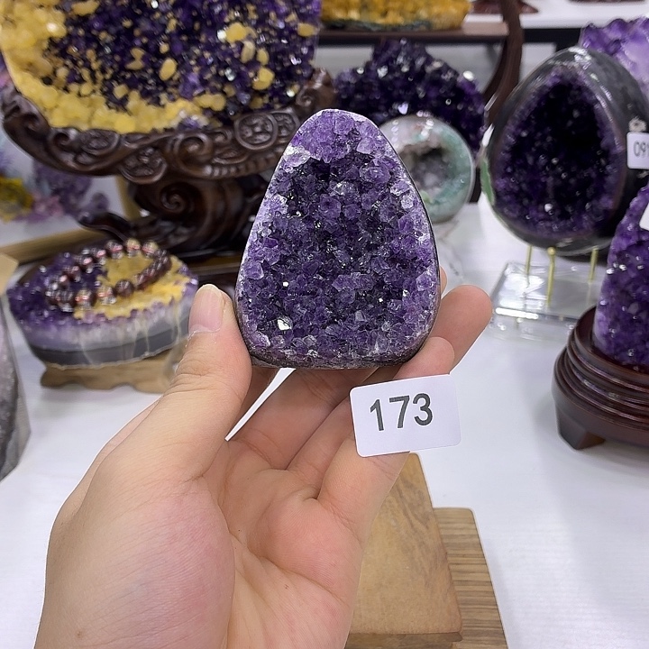 大型摆件（非配饰）未镶嵌水晶