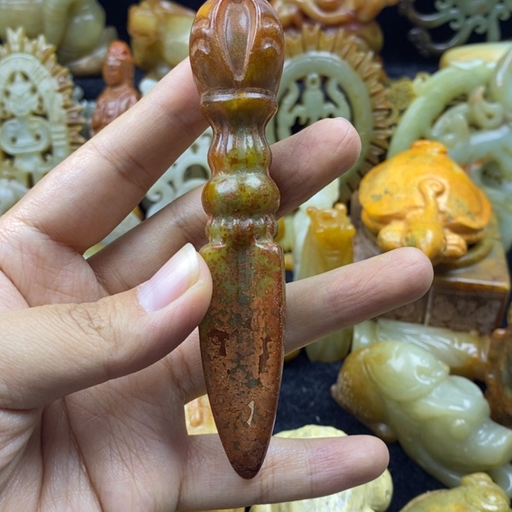 蛇纹石玉颈饰未镶嵌36