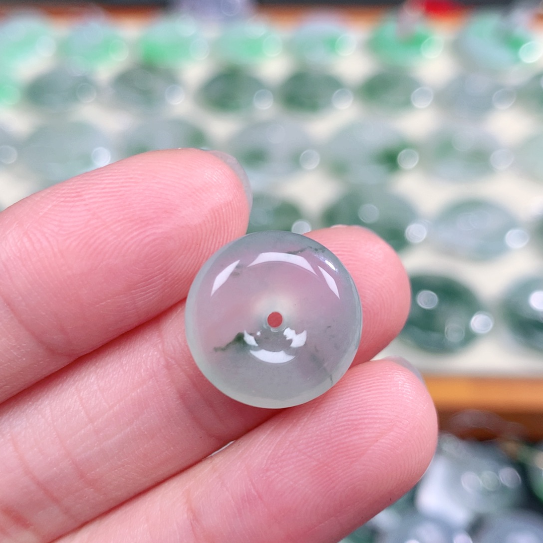 ****、翡翠未镶嵌颈饰天然缅甸翡翠a货15.5-5.0