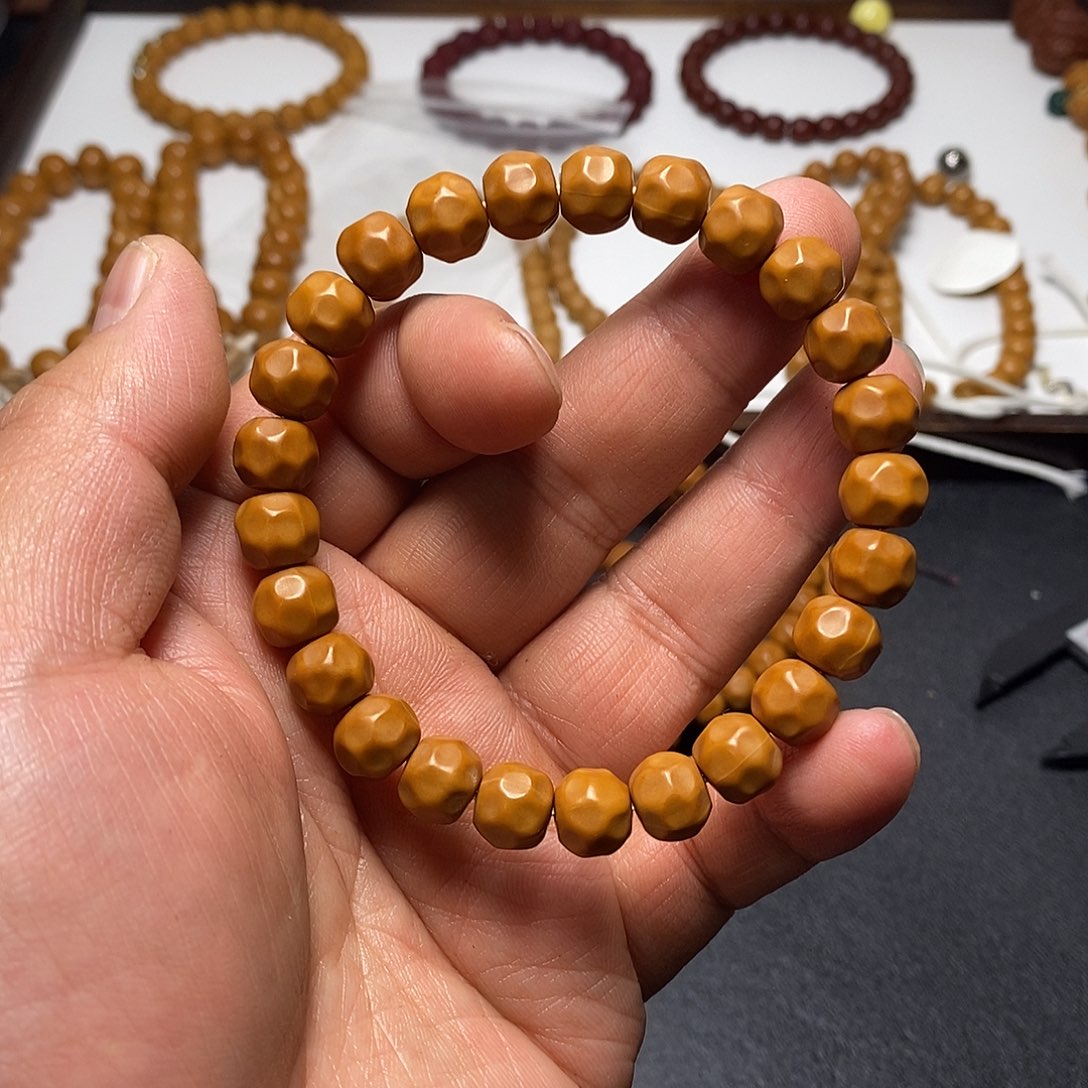 手串猴头核桃全品9左右奶酪82号