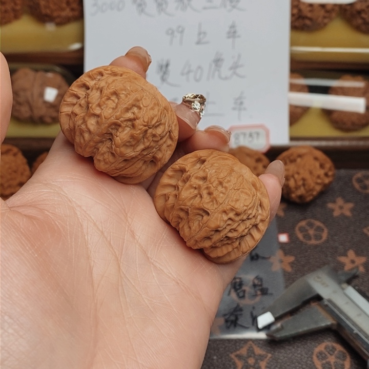 把件文玩核桃38全血麒麟