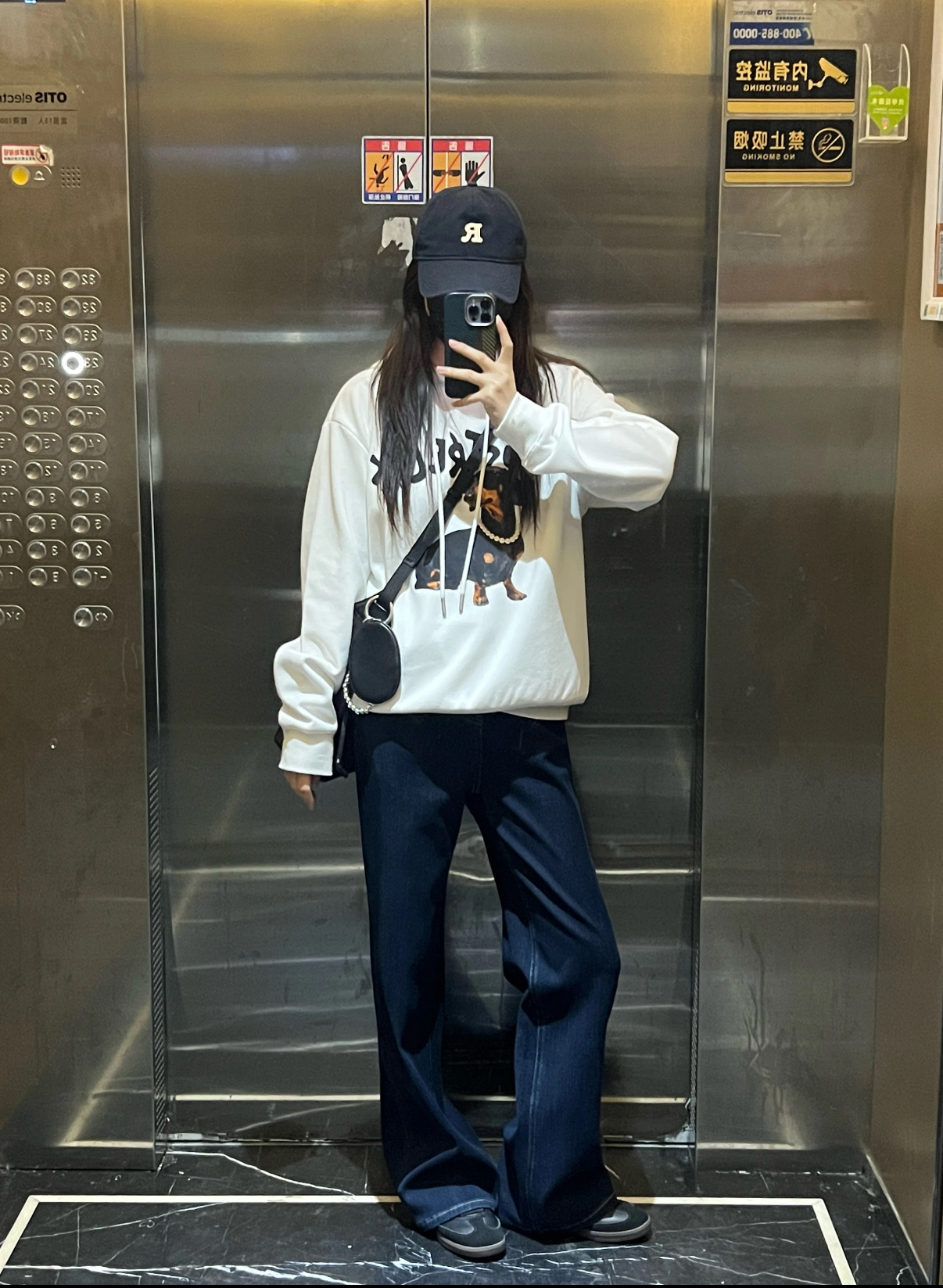 【伊娃的店】O*腊肠狗卫衣！敲好看可爱连帽卫衣！