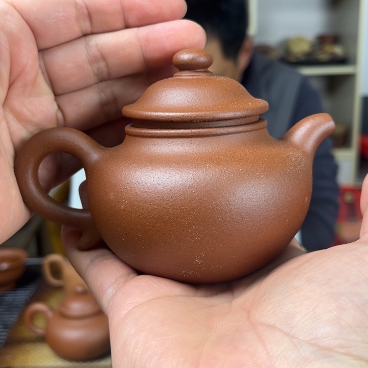 诸***械紫砂茶壶朱泥骨链子