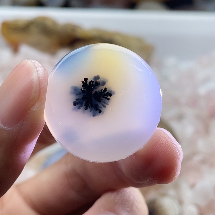 玛瑙/玉髓合金颈饰
