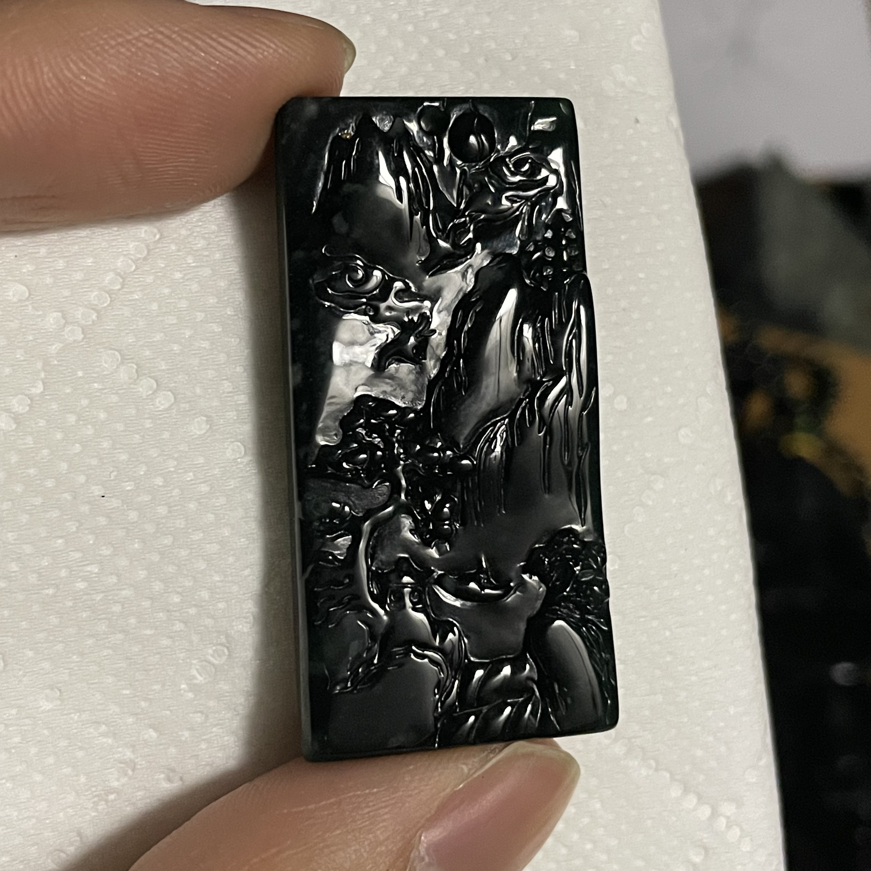 天然翡翠A货 山水牌q25