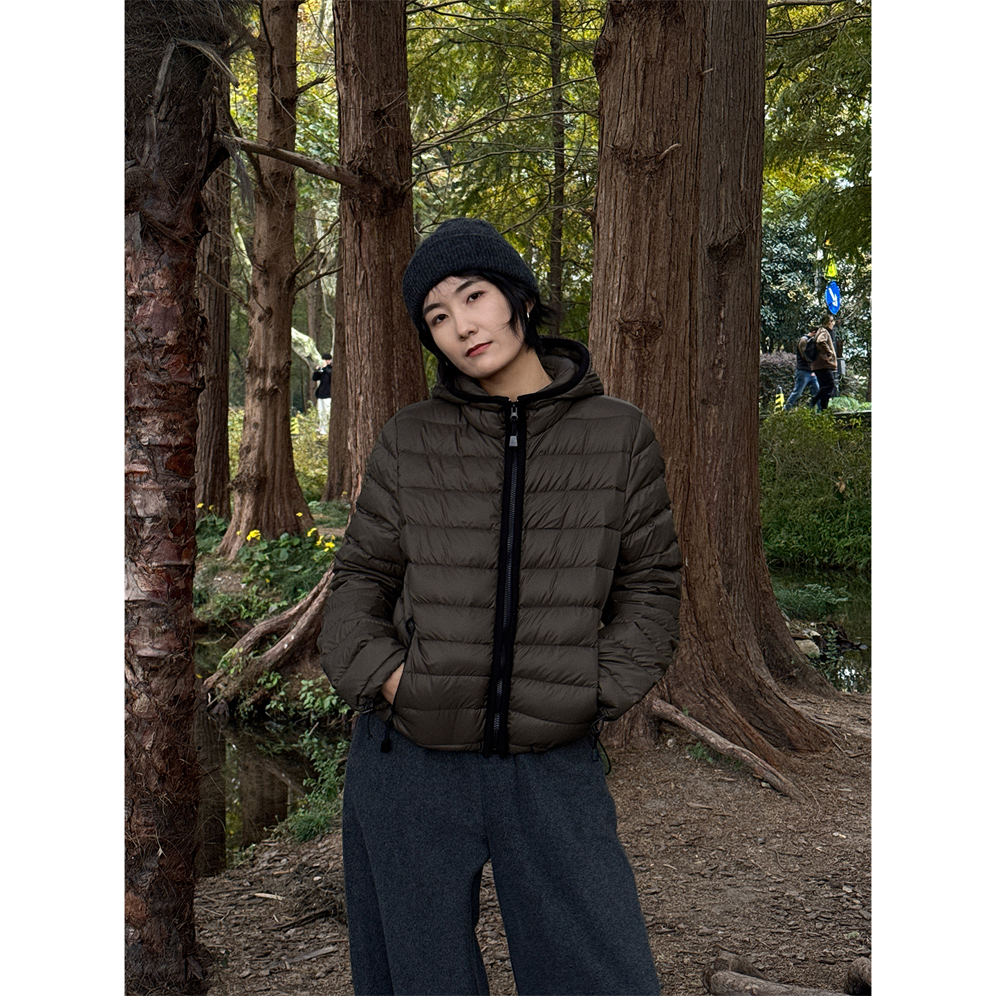 LANGQING 百搭撞色轻盈连帽“排骨鹅”鹅绒羽绒服外套47313#