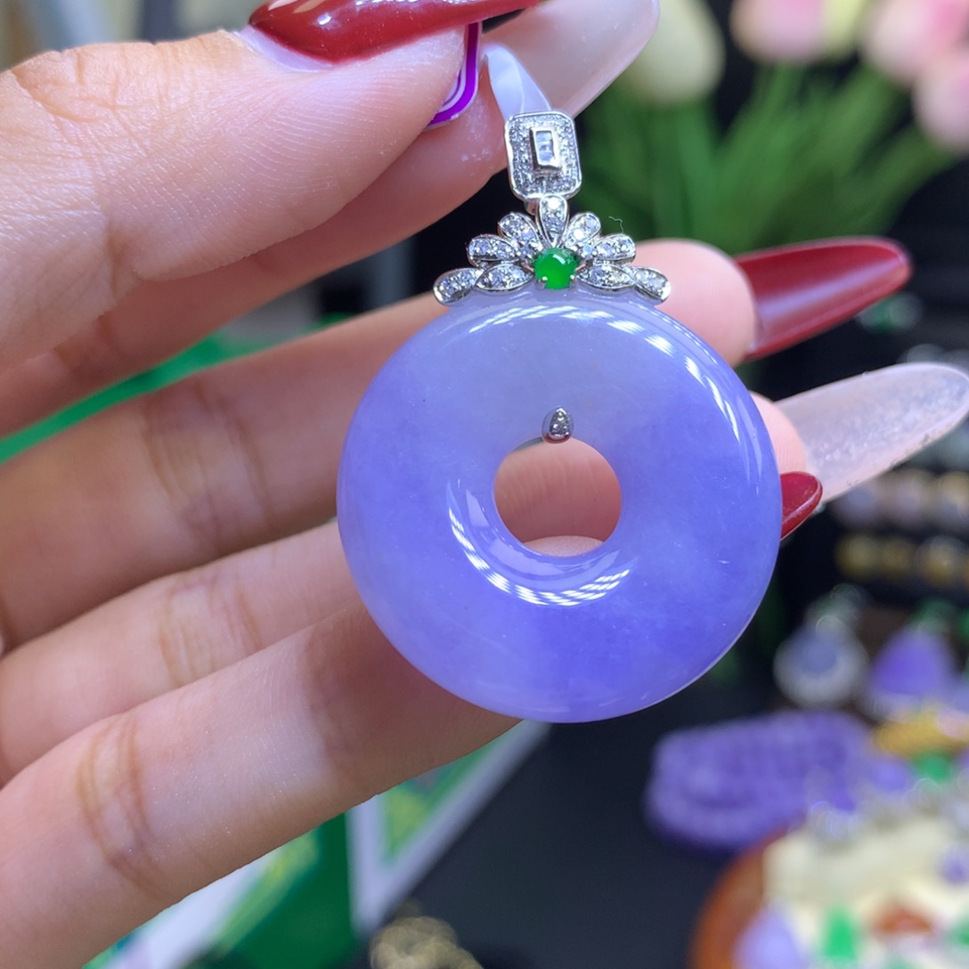 翡翠颈饰18K金镶嵌天然