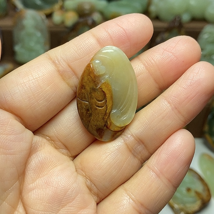 岫岩河磨玉（透闪石质玉）未镶嵌颈饰