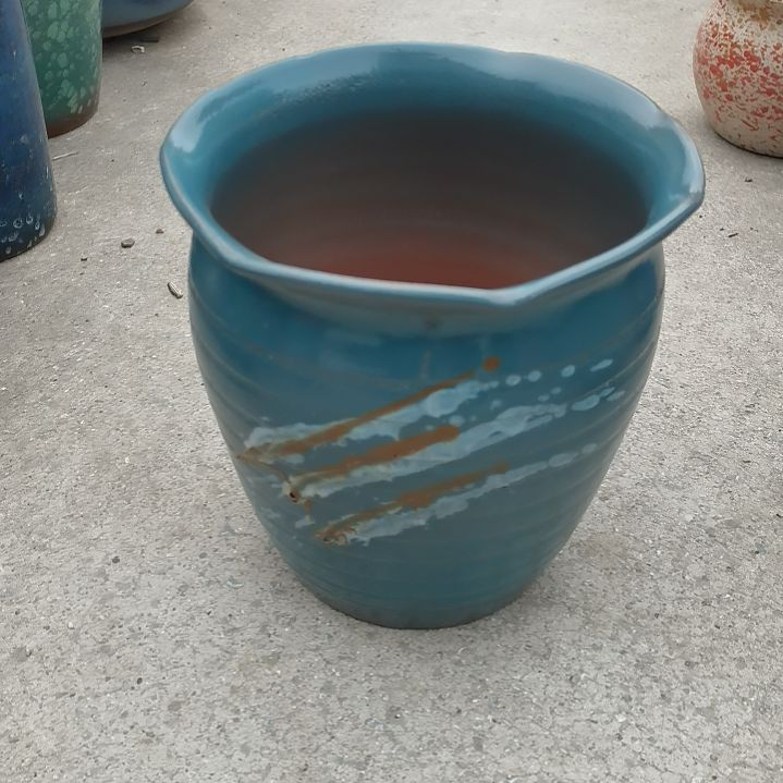 红陶口25高25瑕疵