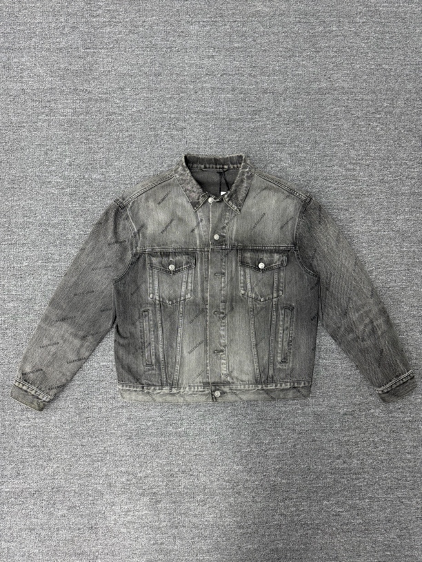 全新未使用 Balenciaga/巴黎世家 弹幕满印水洗牛仔外套/38码