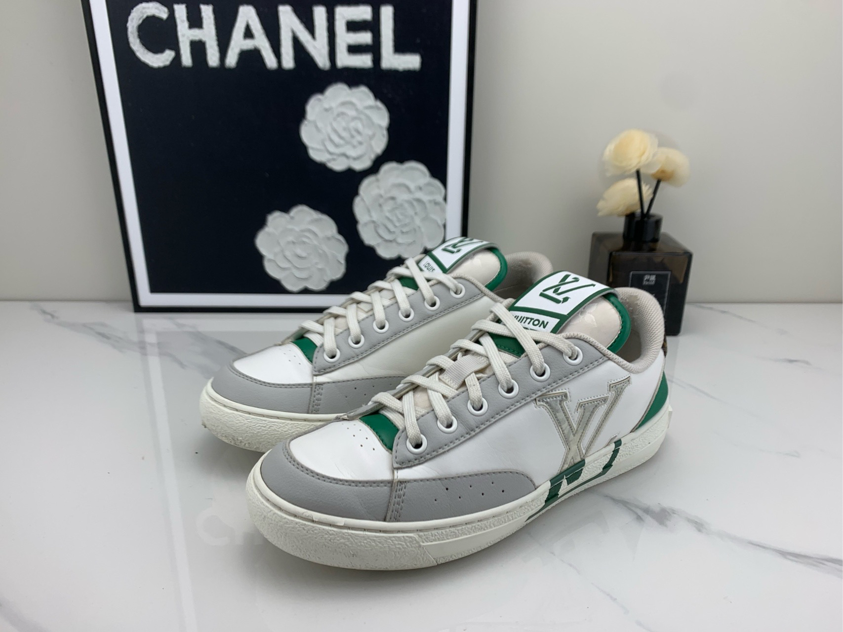 99新 LouisVuitton/路易威登 lv charlie白绿板鞋36.5码/mg00005