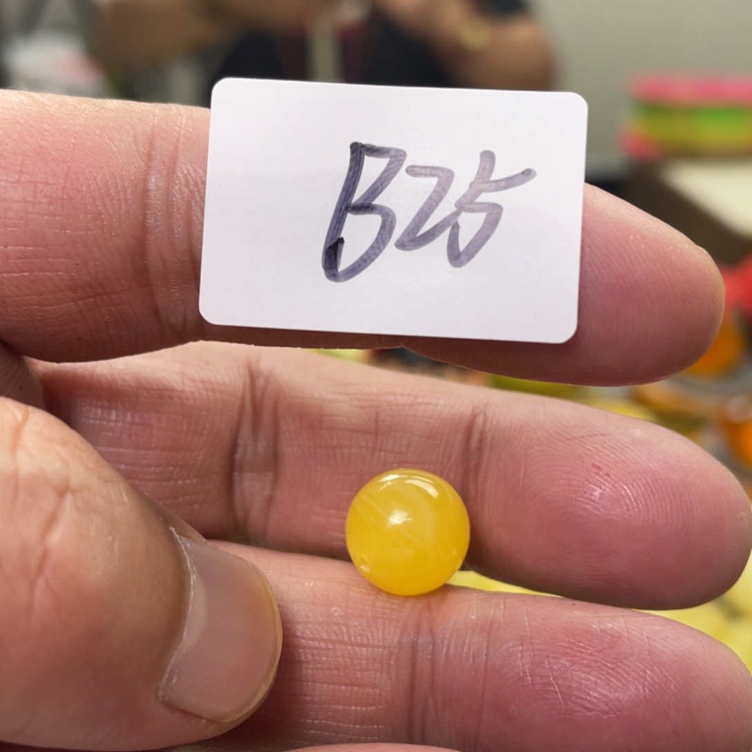 手链琥珀未镶嵌多样性发，发其中一件