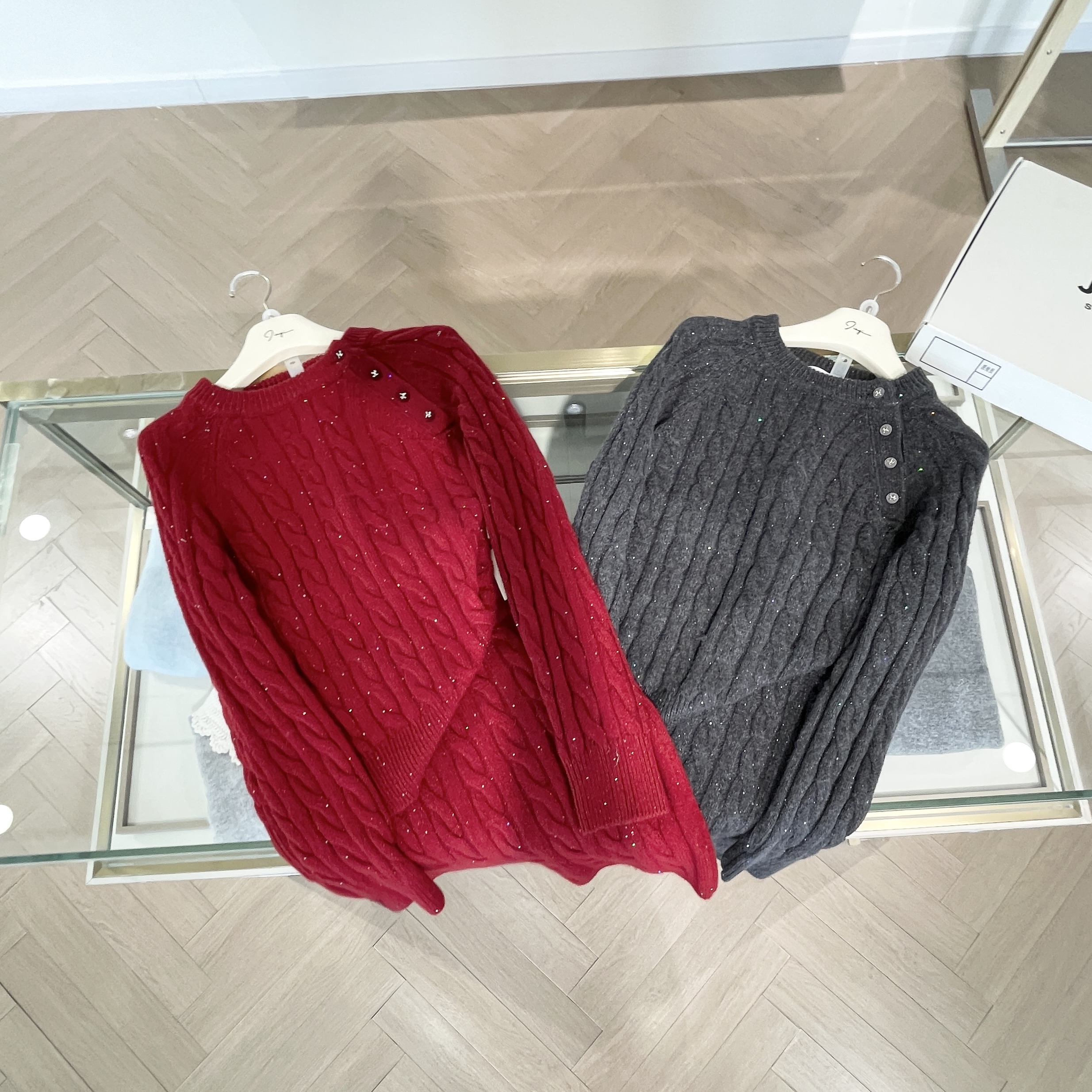 JILLYI南山店【雪夜星星】休闲时尚修身岂止是两色编织长袖针织套装