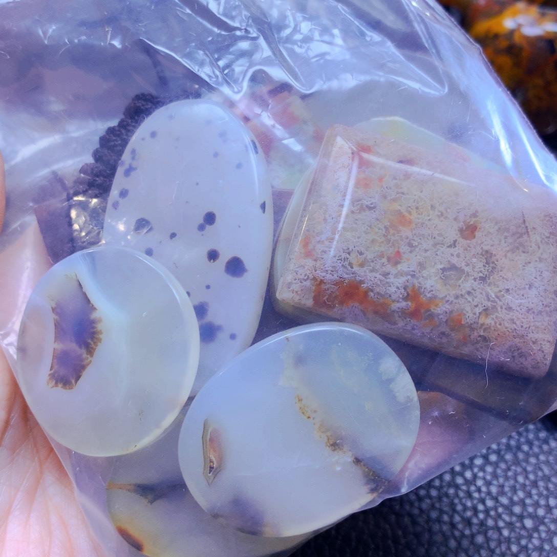 玛瑙/玉髓11块牌子7未镶嵌泥*