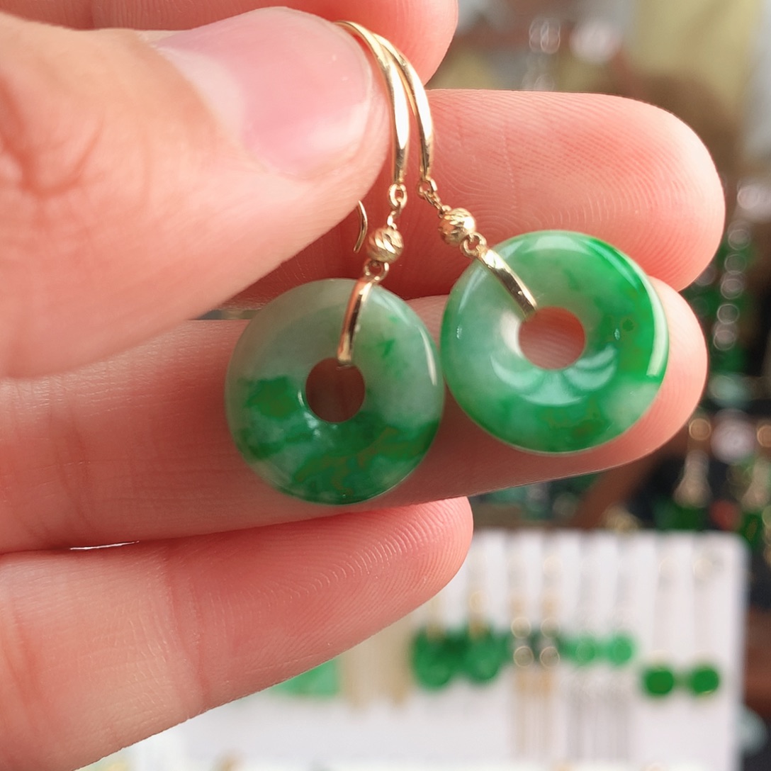 翡翠耳饰18K金镶嵌耳饰