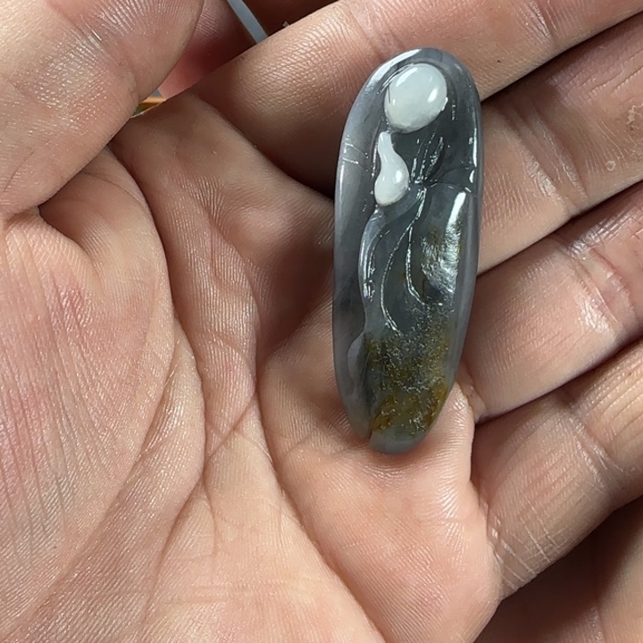 和田玉未镶嵌颈饰定制