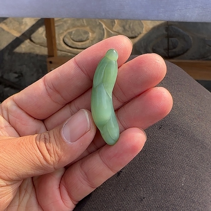 和田玉（碧玉）颈饰未镶嵌