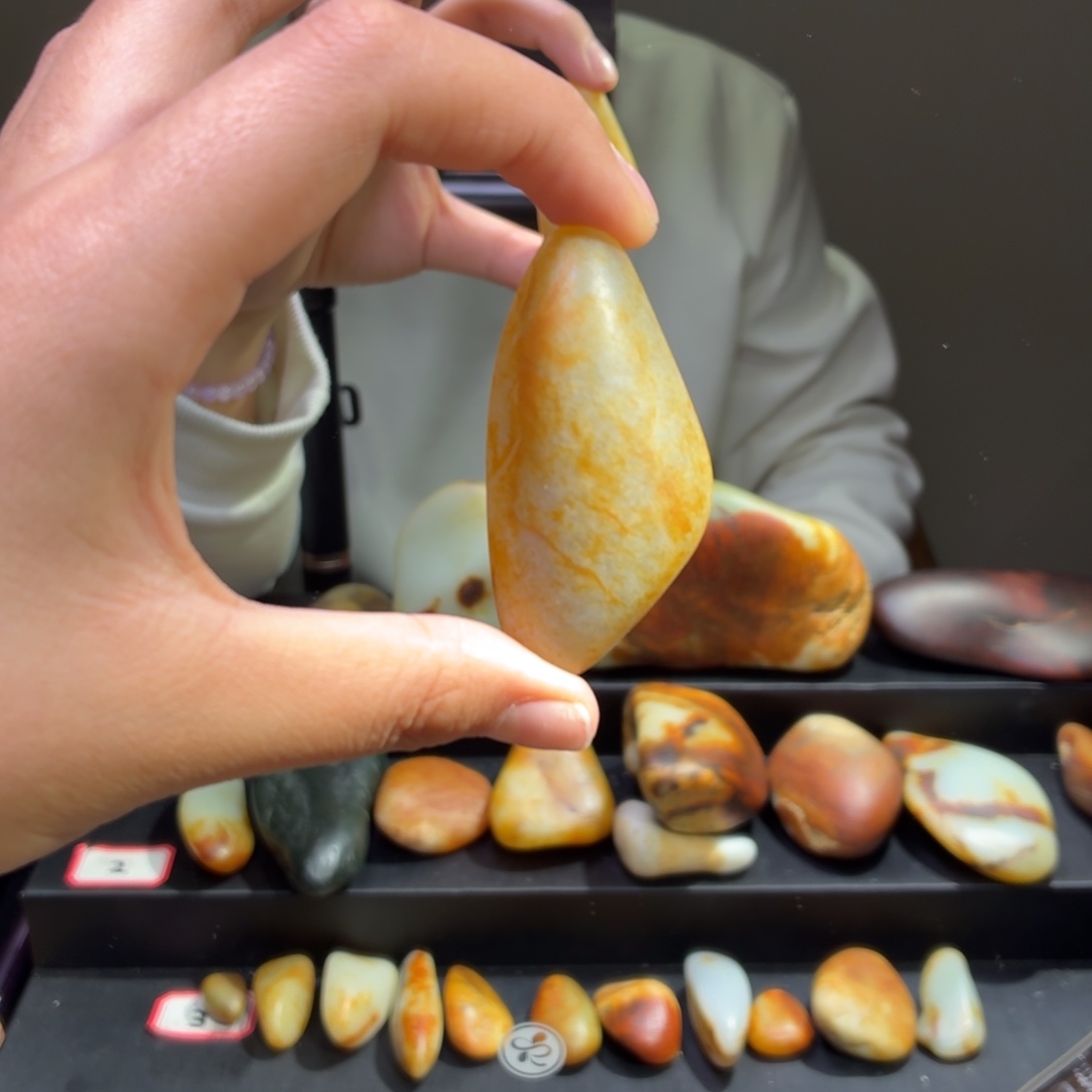 和田玉未镶嵌挂件53.7